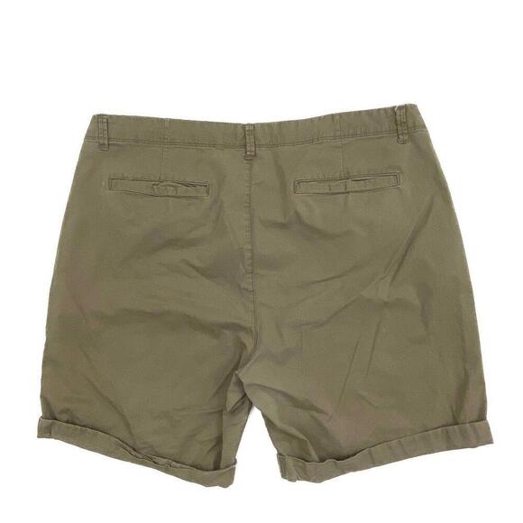 Old Navy Bermuda Cuffed Women's size 16 Brown Chino Shorts - Picture 2 of 4